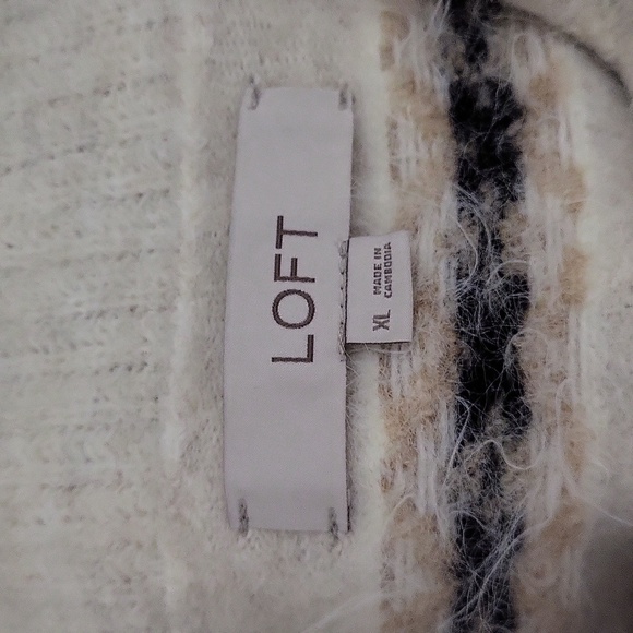 🛍Loft Womens XL Fair Isle Fuzzy Wool Turtleneck Sweater Raglan Sleeve Warm - Picture 2 of 5